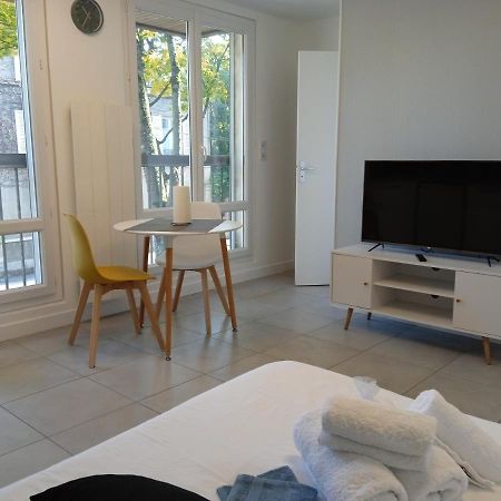 Studio Cosy Avec Garage Prive Le Mans Bagian luar foto